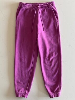 lululemon loungeful jogger 28”